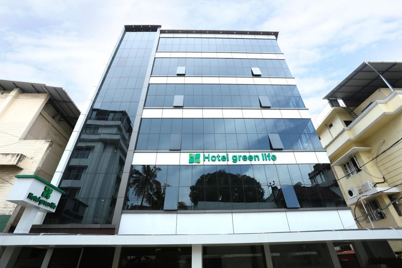 Capital O 61059 Green Life Hotel Kochi Ngoại thất bức ảnh